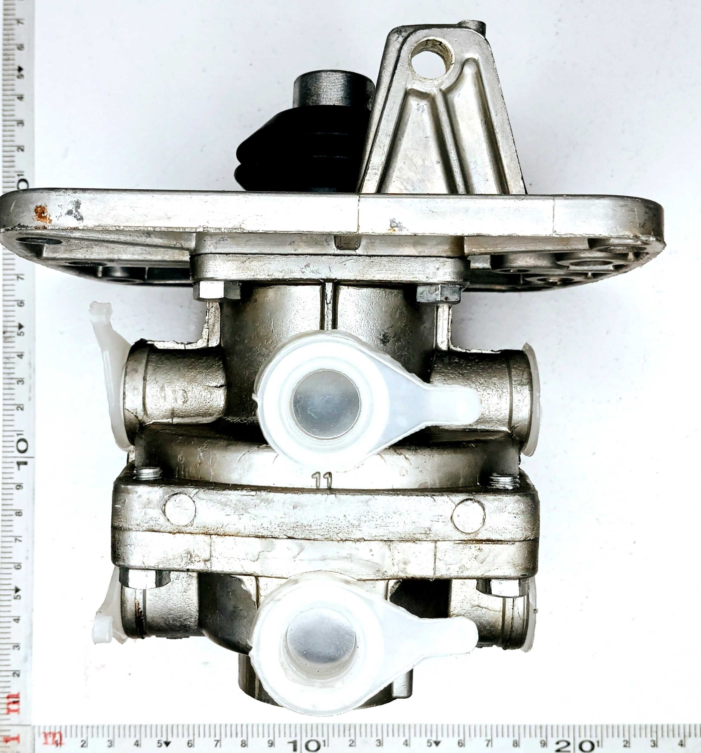 Кран тормозной главный ГТК подпедальный