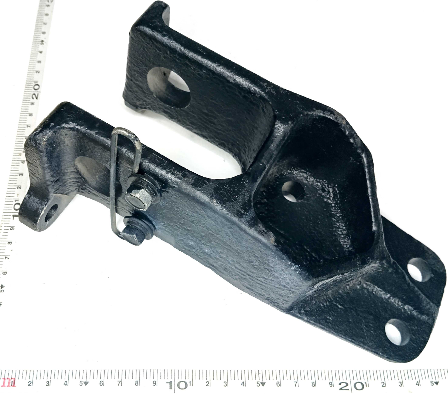 Вилка буксирная правая