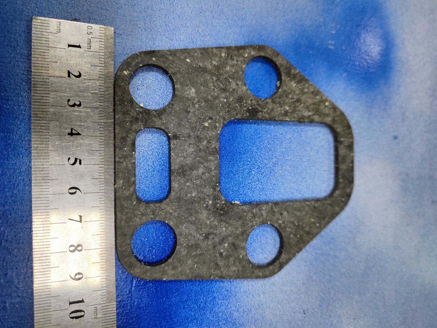 Прокладка коллектора впускного домик