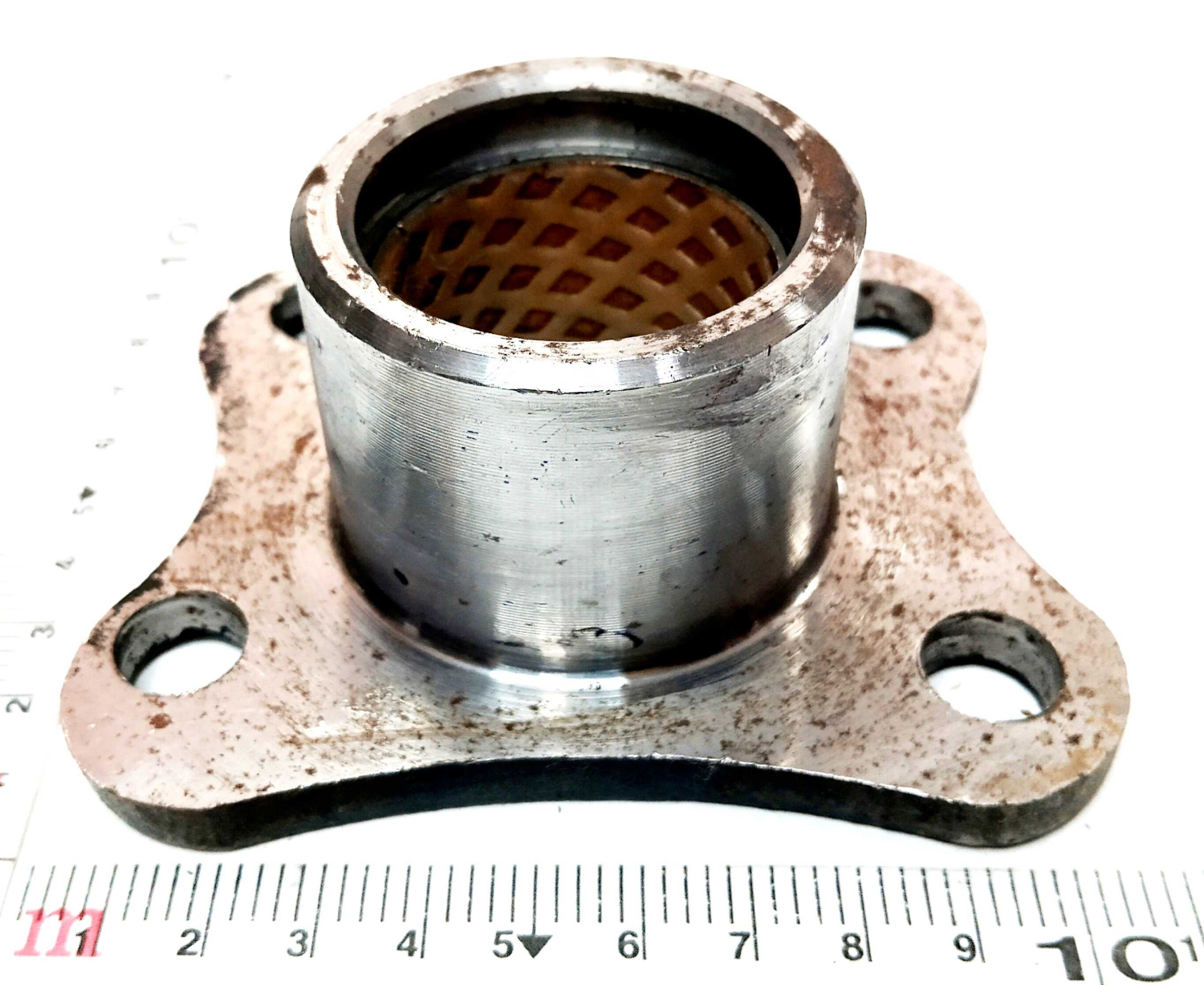 Опора разжимного кулака прицепа со втулкой