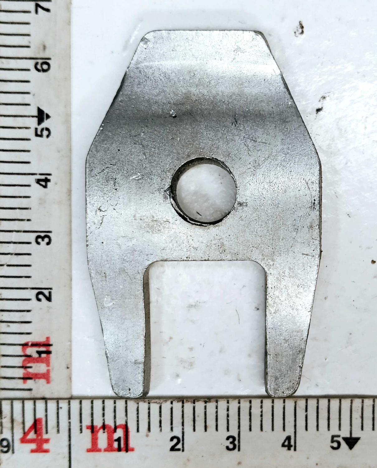 Скоба форсунки