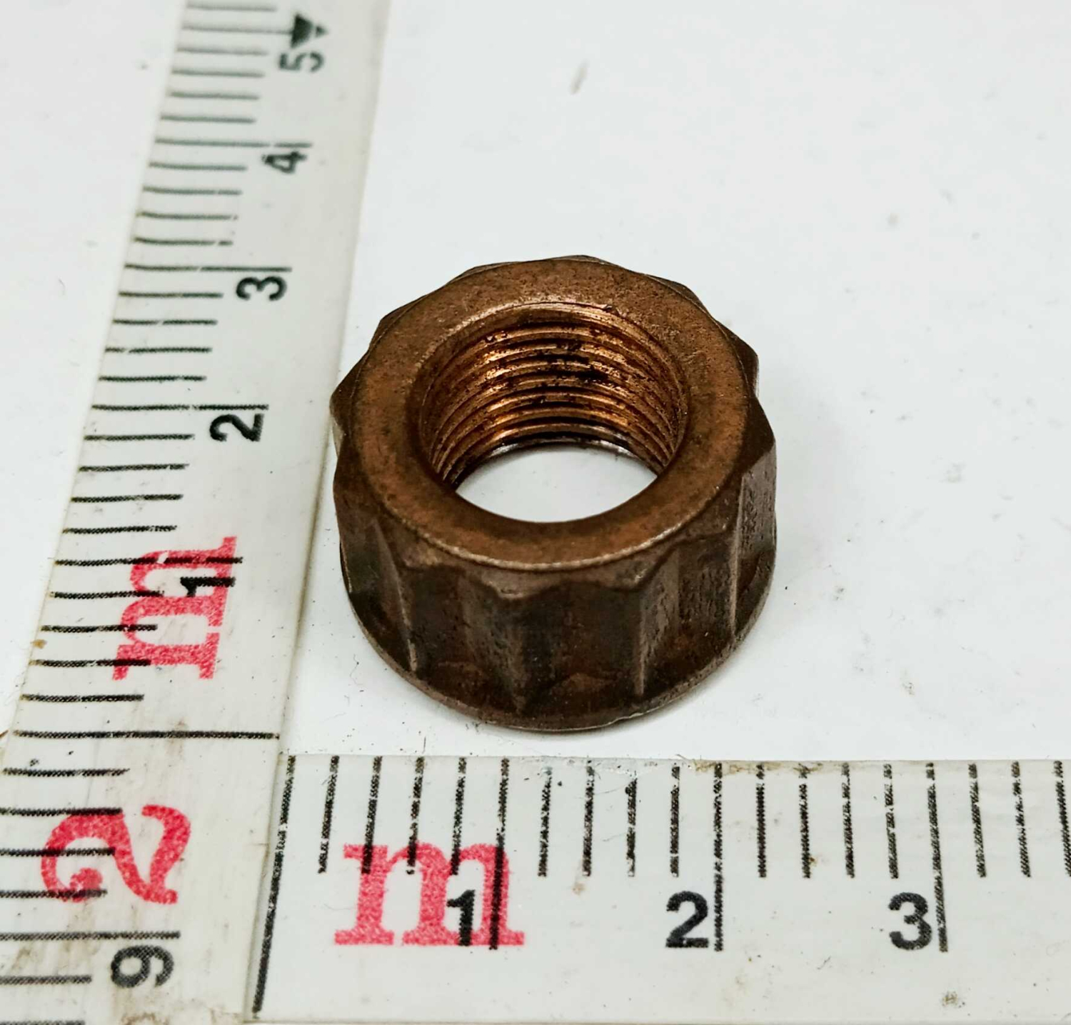 Гайка шатуна нового образца