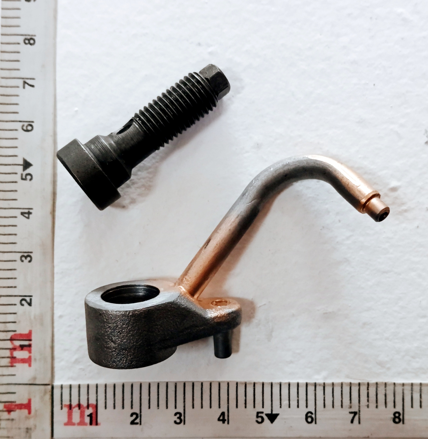 Форсунка охлаждения поршня с клапаном