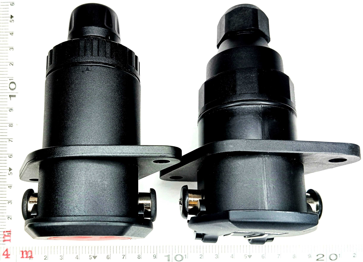 Вилка 15 пин евроразьем