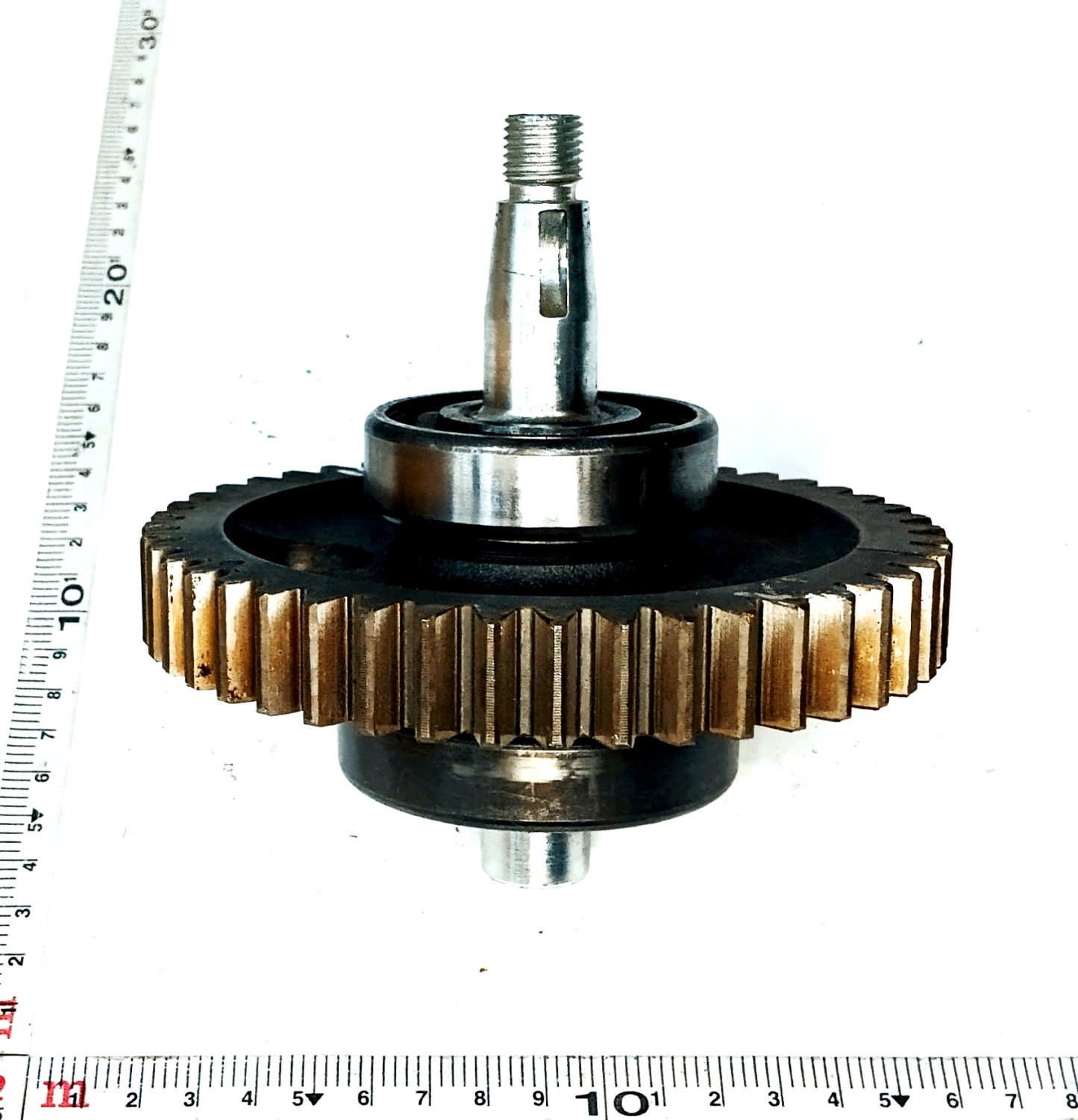Шестерня ведомая серийная в сборе