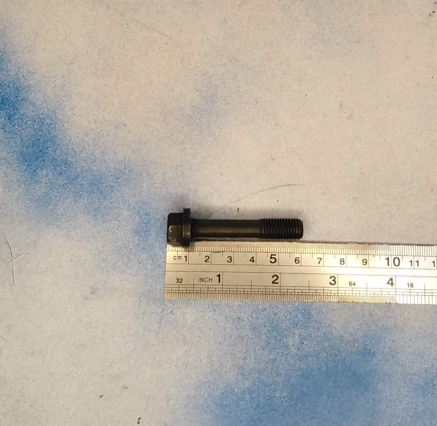 Болт ведущий полумуфты