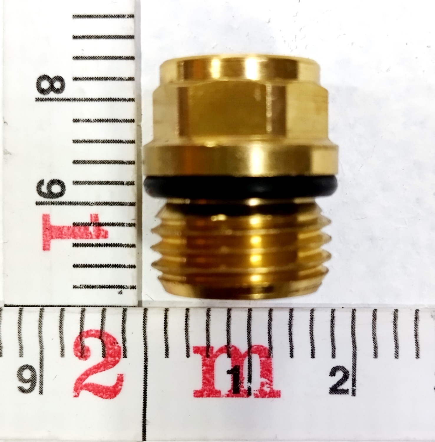 Фитинг металл прямой 06х16