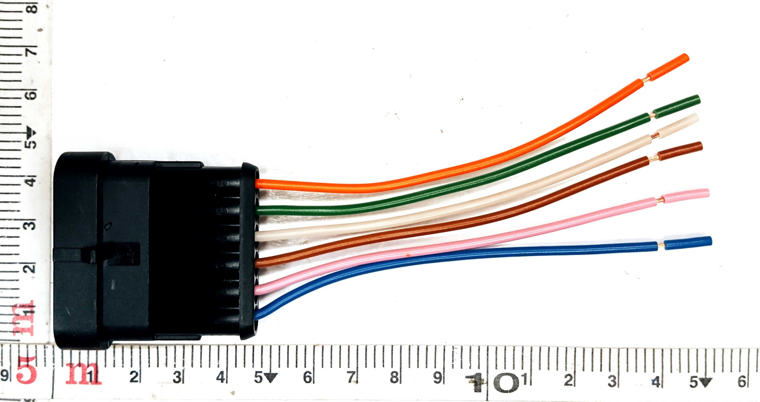 Колодка соединит 6-ти конт, серии 1,5мм. штырь, герметичная IP66/67, в сб. с проводами 0,50мм. кв.