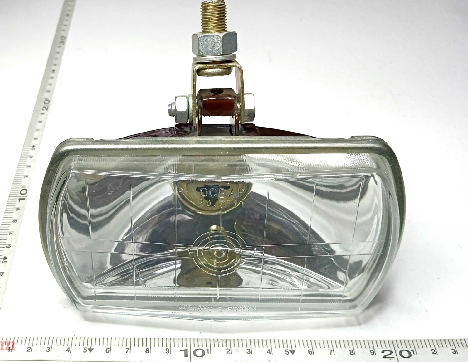 Фара противотуманная прожектор