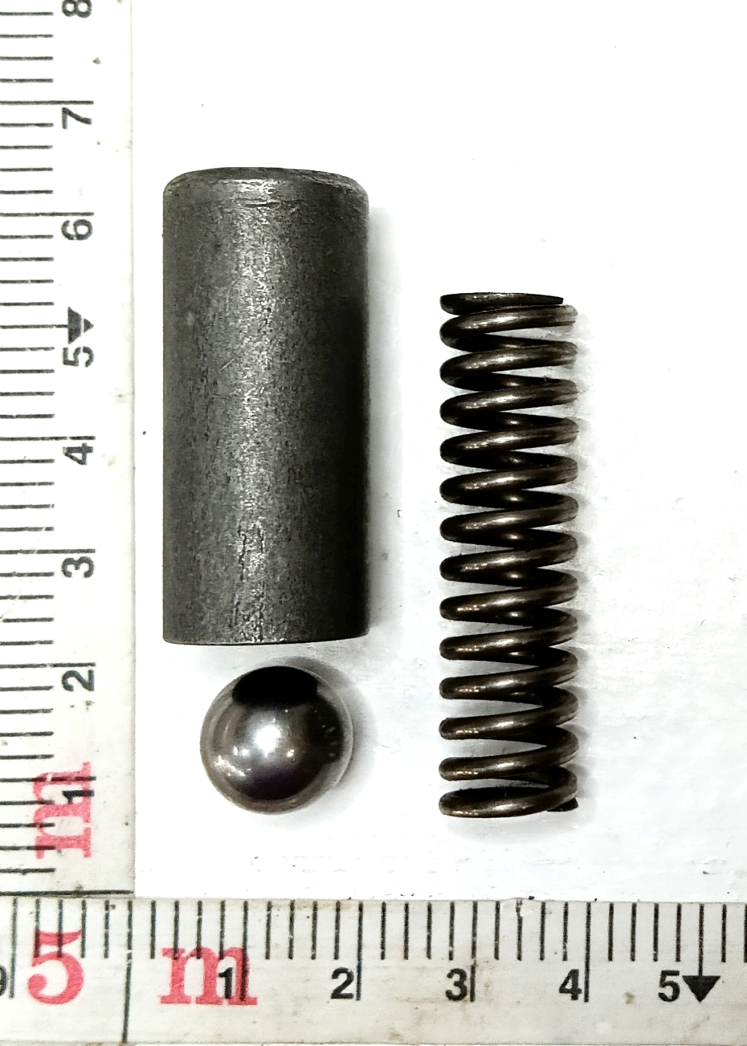 Фиксатор в сборе с шариком и пружиной