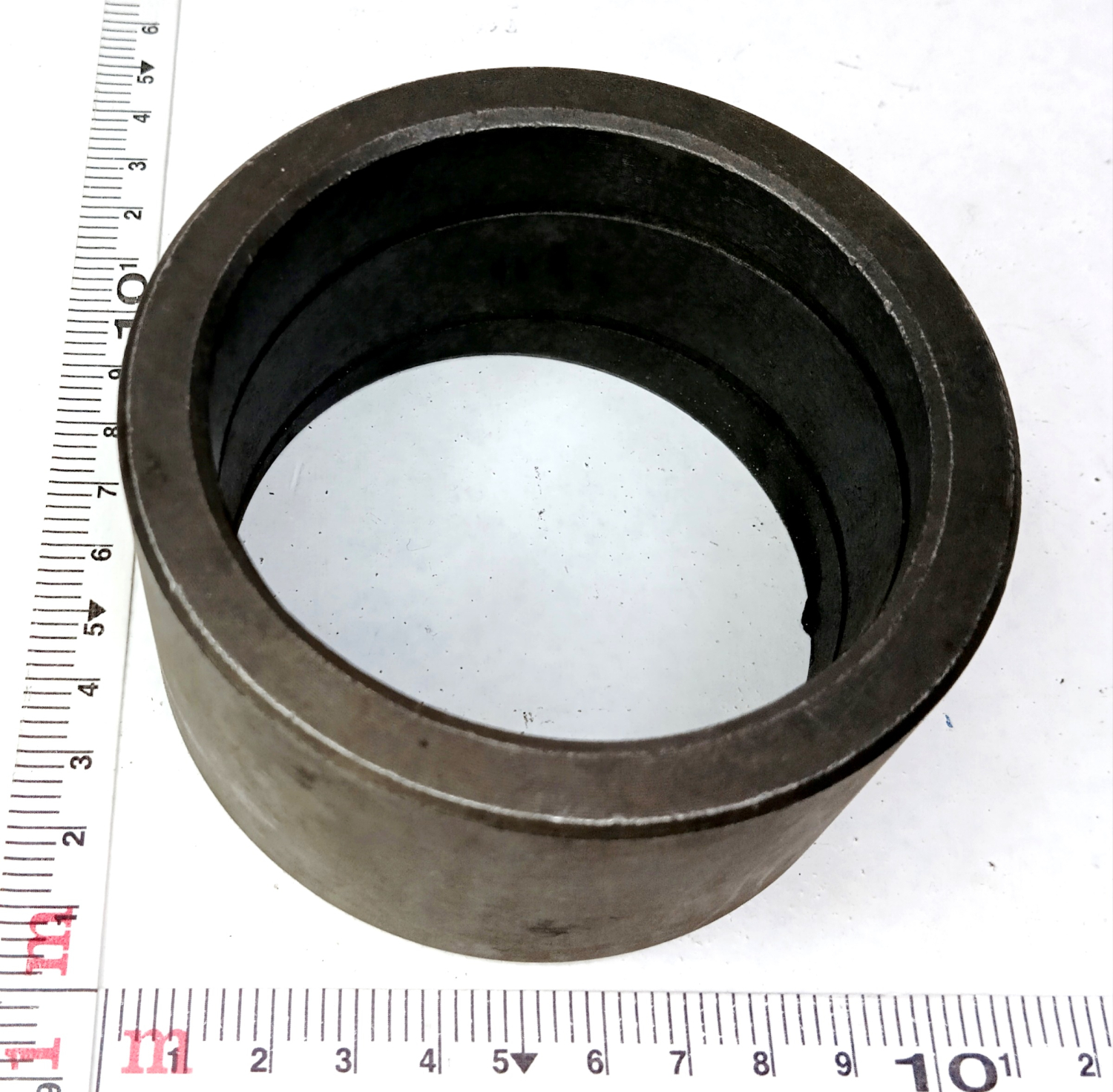 Втулка балансира прицепа (полуприцепа) короткая / НЕФАЗ
