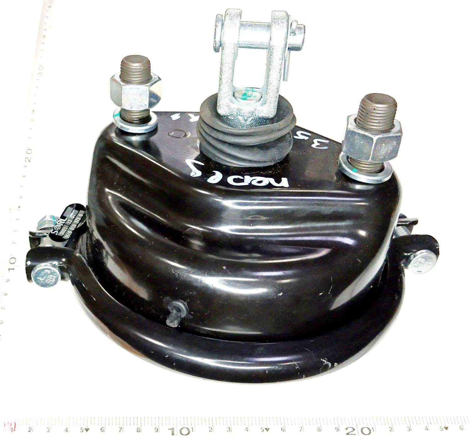 Камера тормозная передняя тип 24