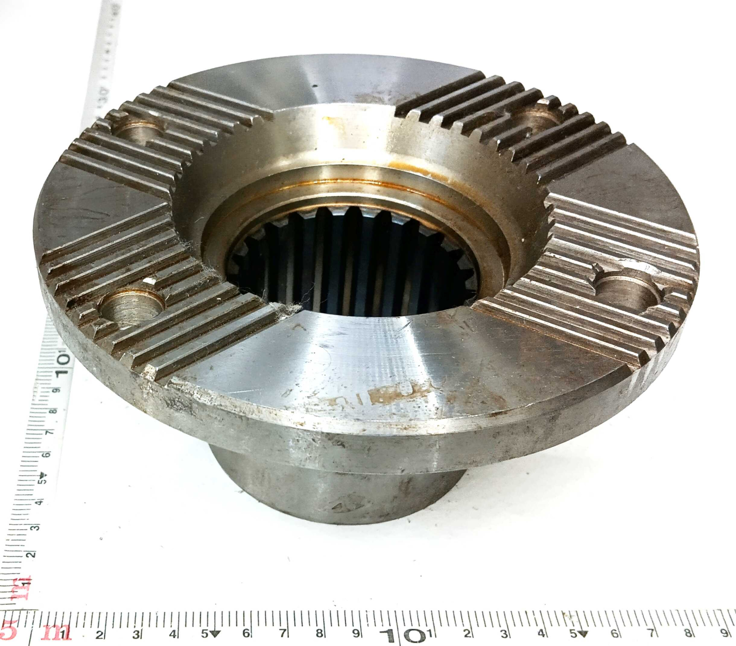 Фланец КПП-154 круглый с насечкой 4 отверстия