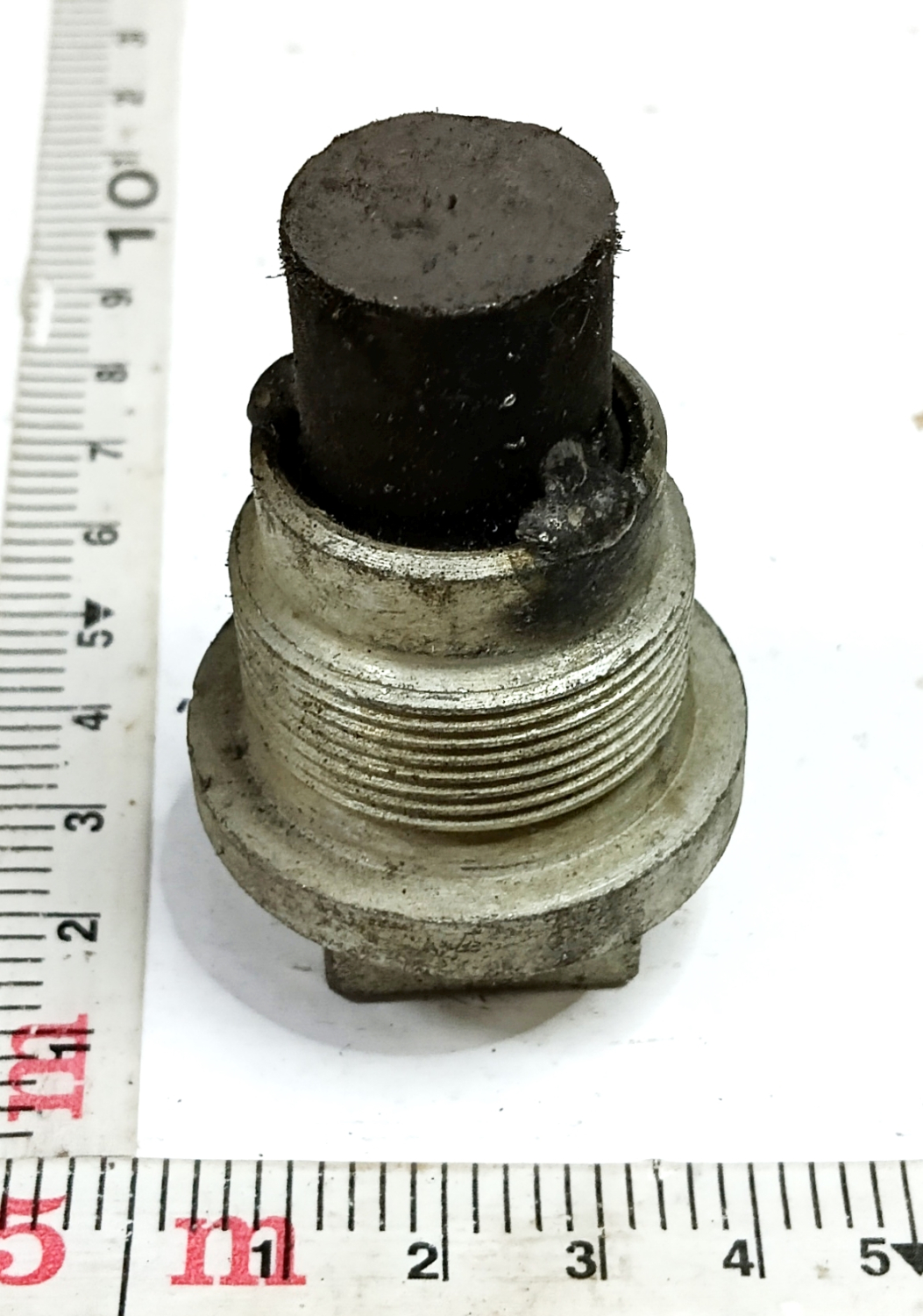 Пробка КПП с магнитом