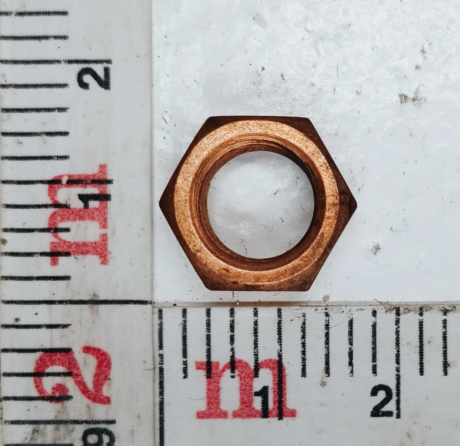 Гайка М10х1 коромысла
