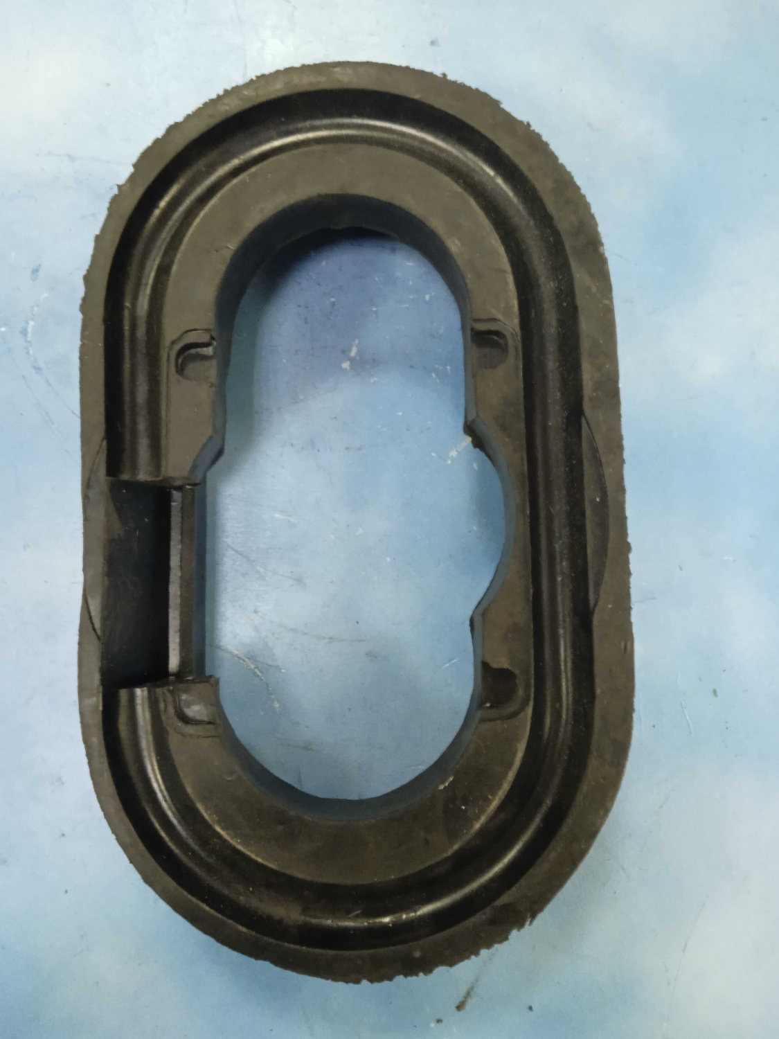 Уплотнитель рычага КПП