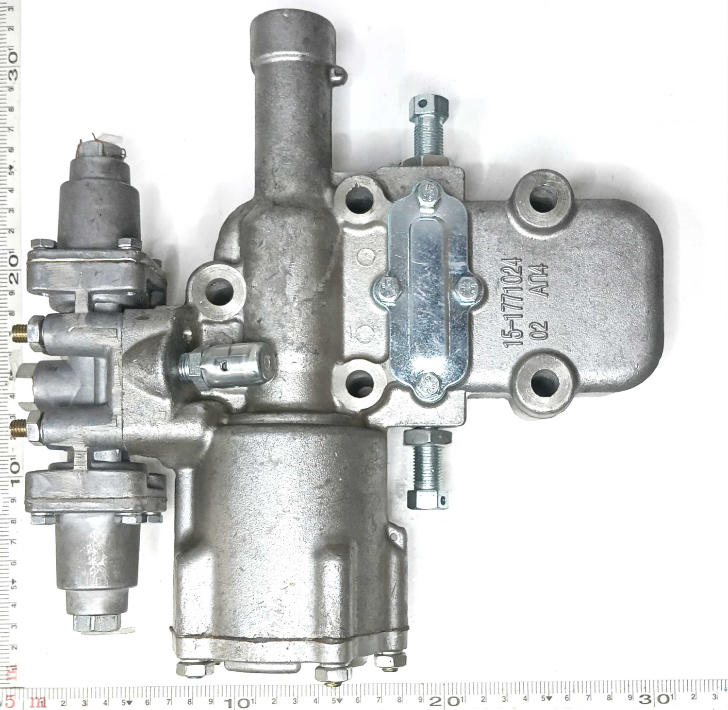 Механизм управление делителем