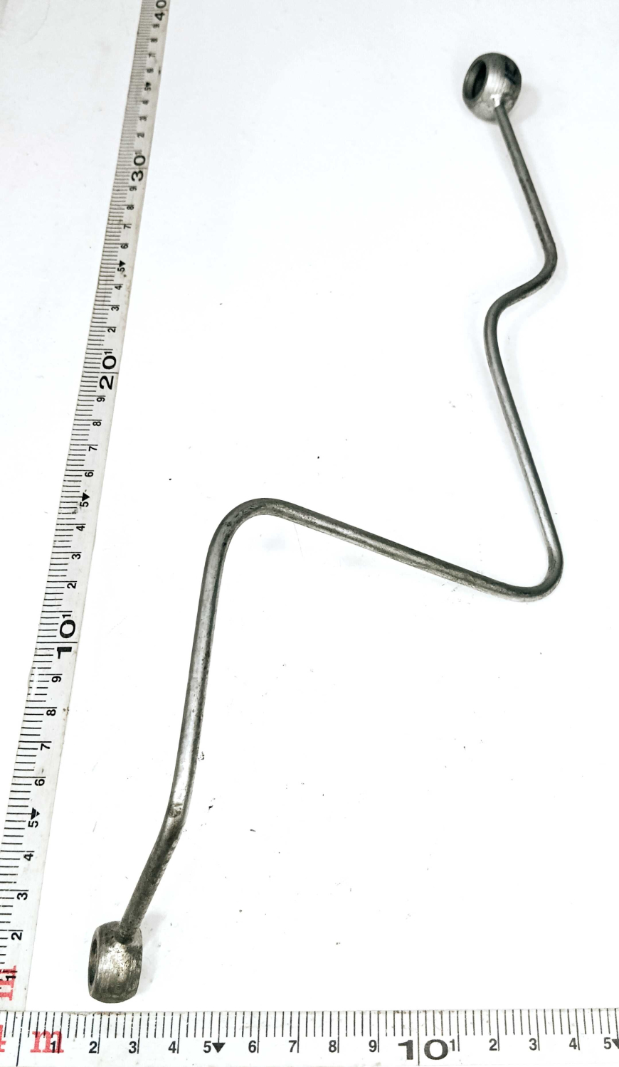 Трубка подвода масла к ТНВД гнутая