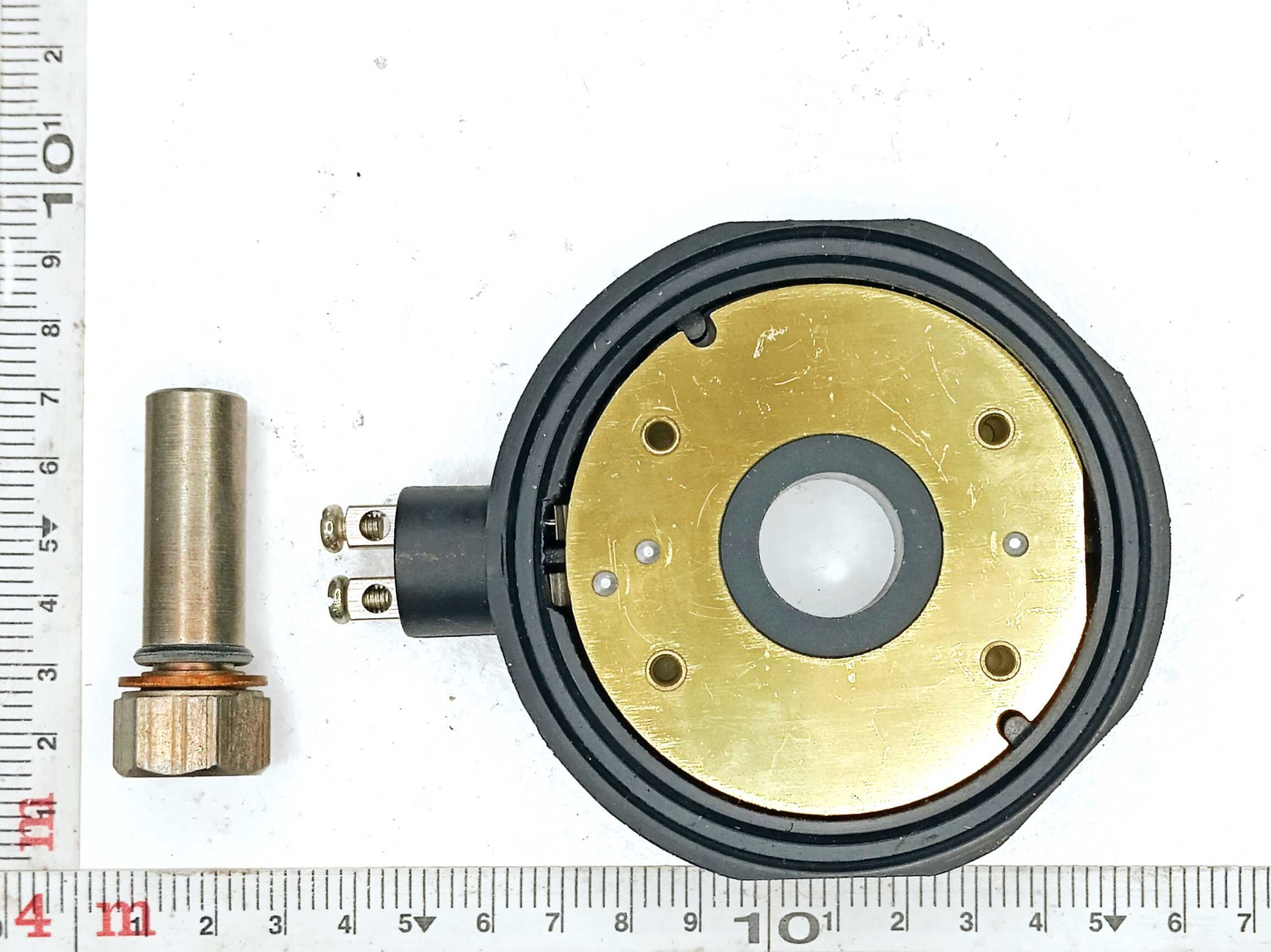 Электроподогреватель ЭПДТВ-24/0,2 топливного фильтра