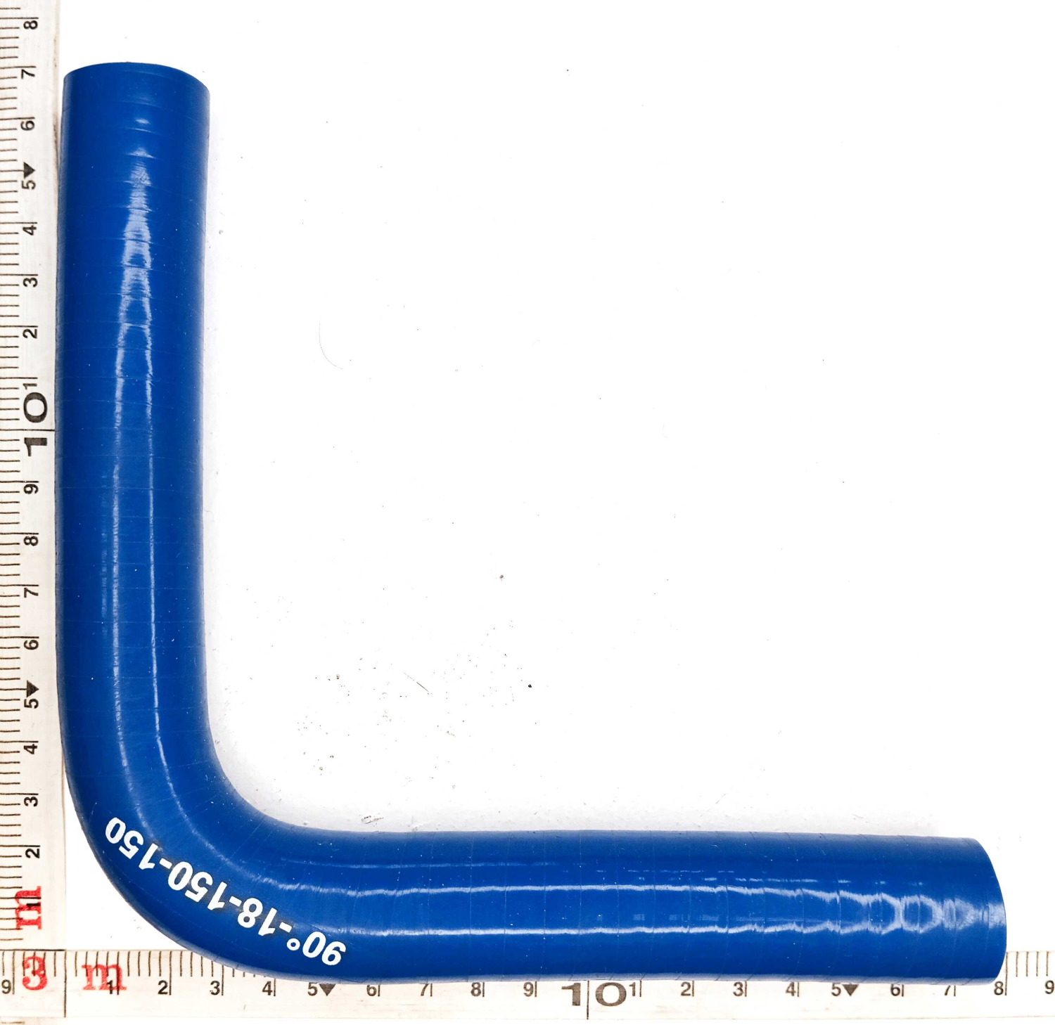 Патрубок угловой d18 силикон