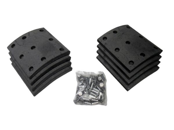 Комплект накладок тормозных КАМАЗ-6520, 6460, 5297 сверленная с заклепками 9 отверстий / АККОР