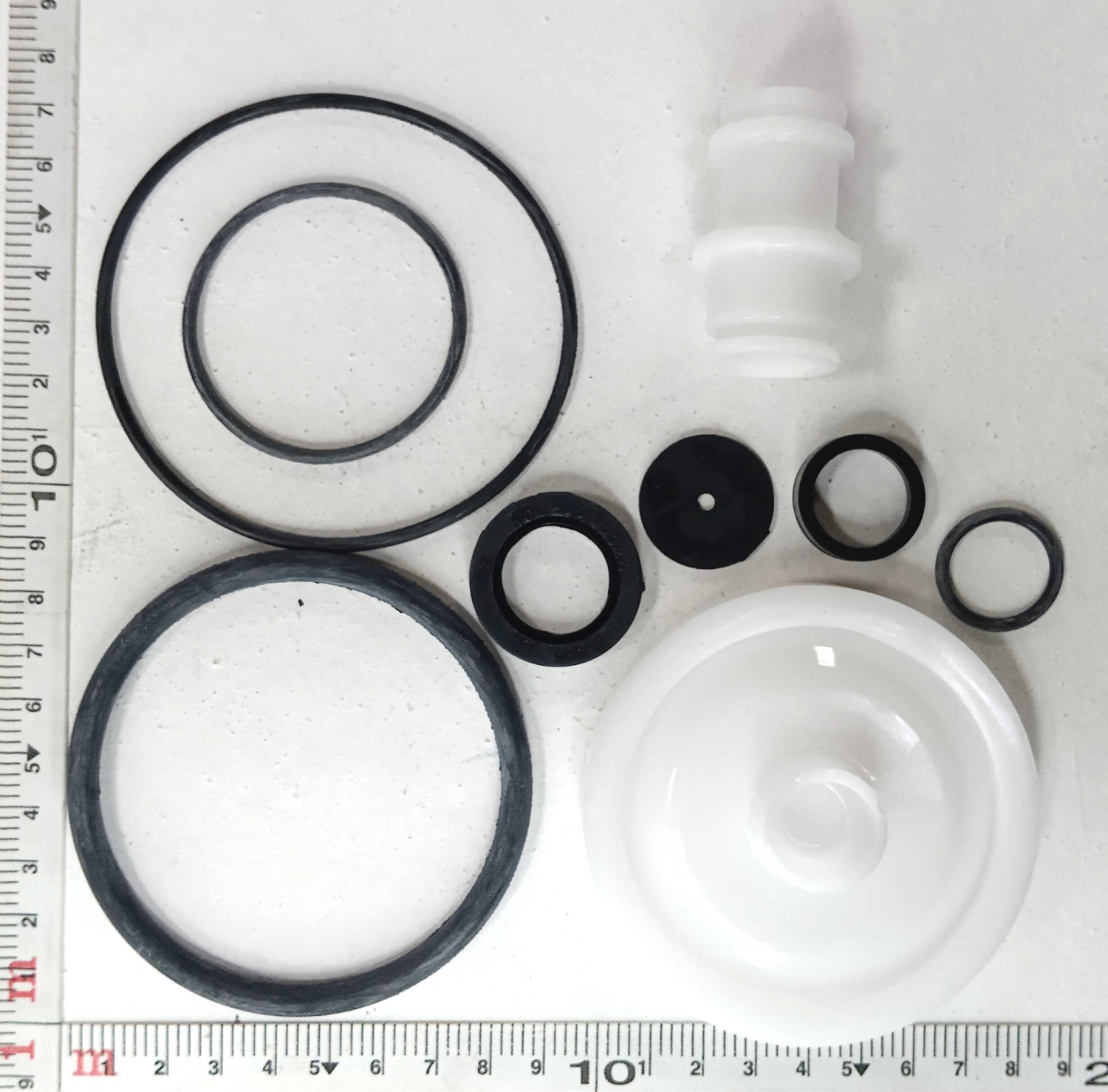 Ремкомплект ускорительного клапана с пластмассой