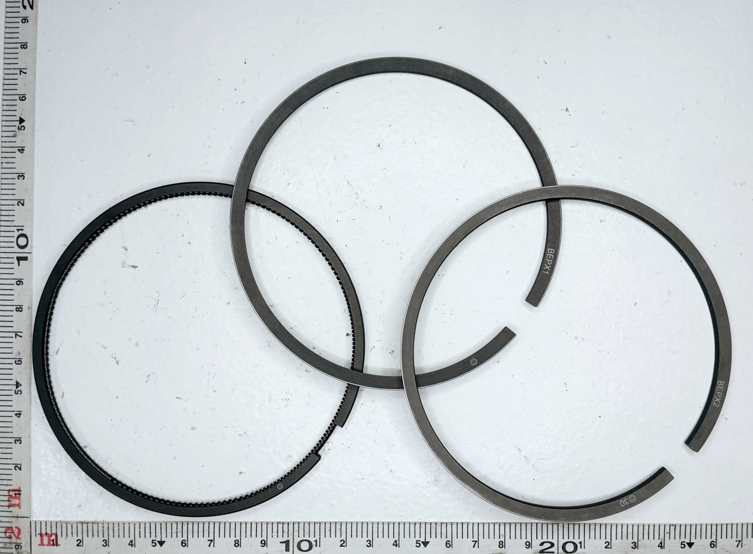 Комплект поршневых колец на 1 поршень (мск 5мм)  / МОТОРДЕТАЛЬ