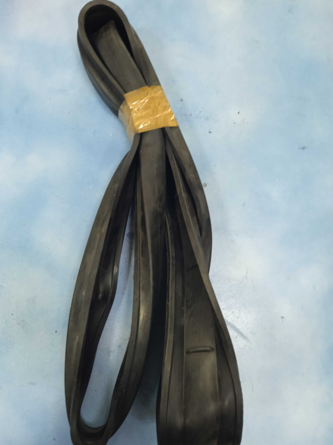 Уплотнитель кожуха вентилятора евро