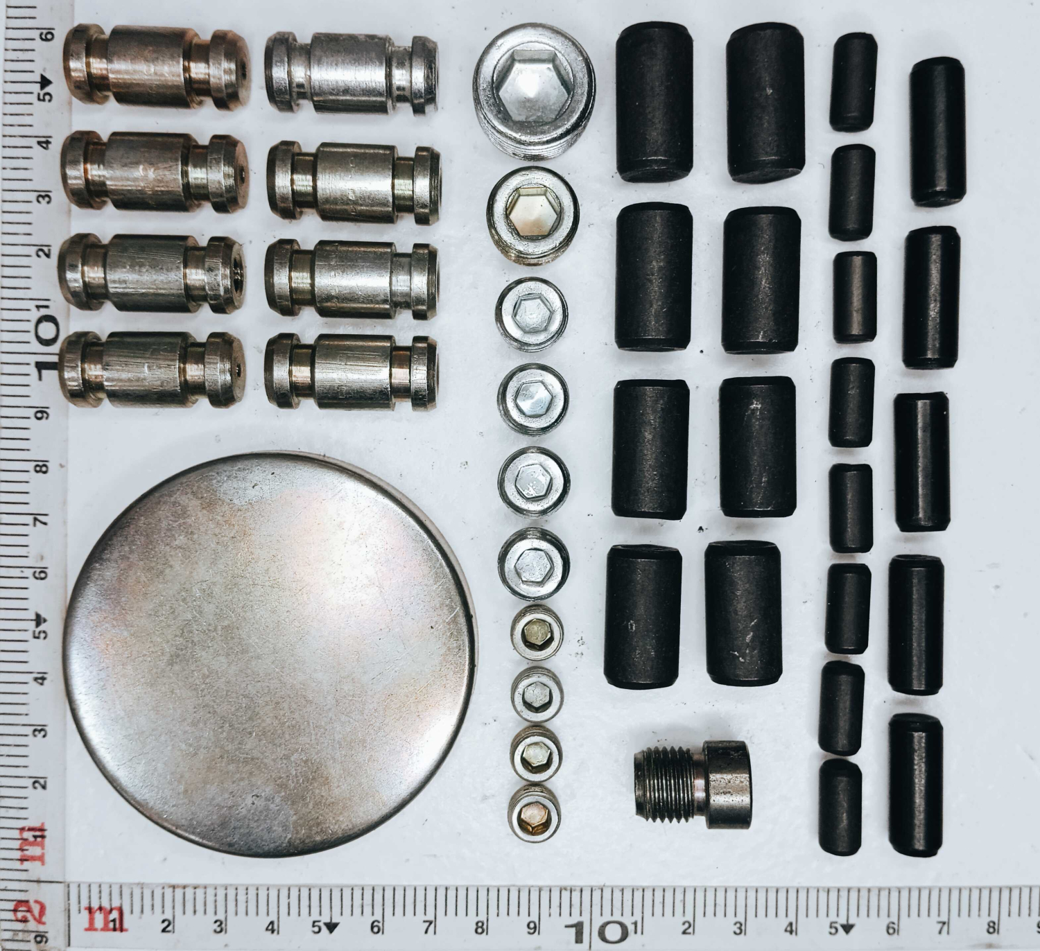 Комплект заглушек блока цилиндров