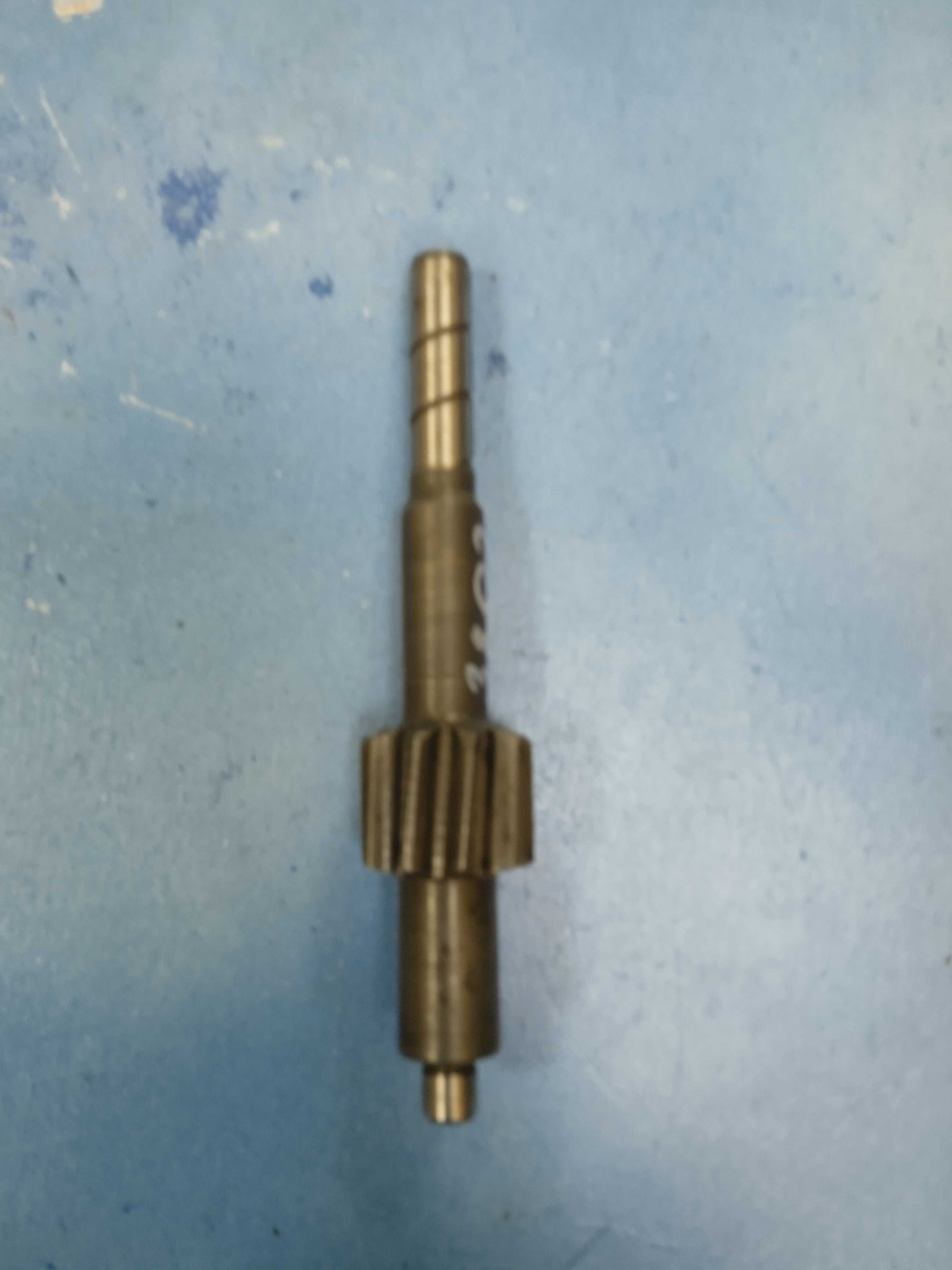 Шестерня привод спидометра (валик)