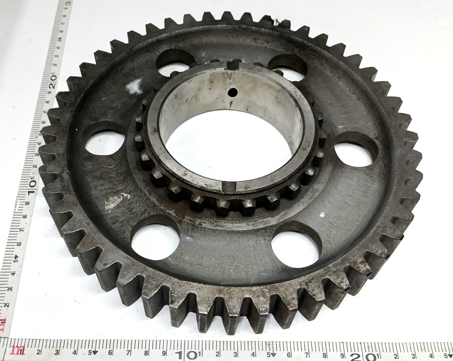 Шестерня 2-й передачи вторичного вала 