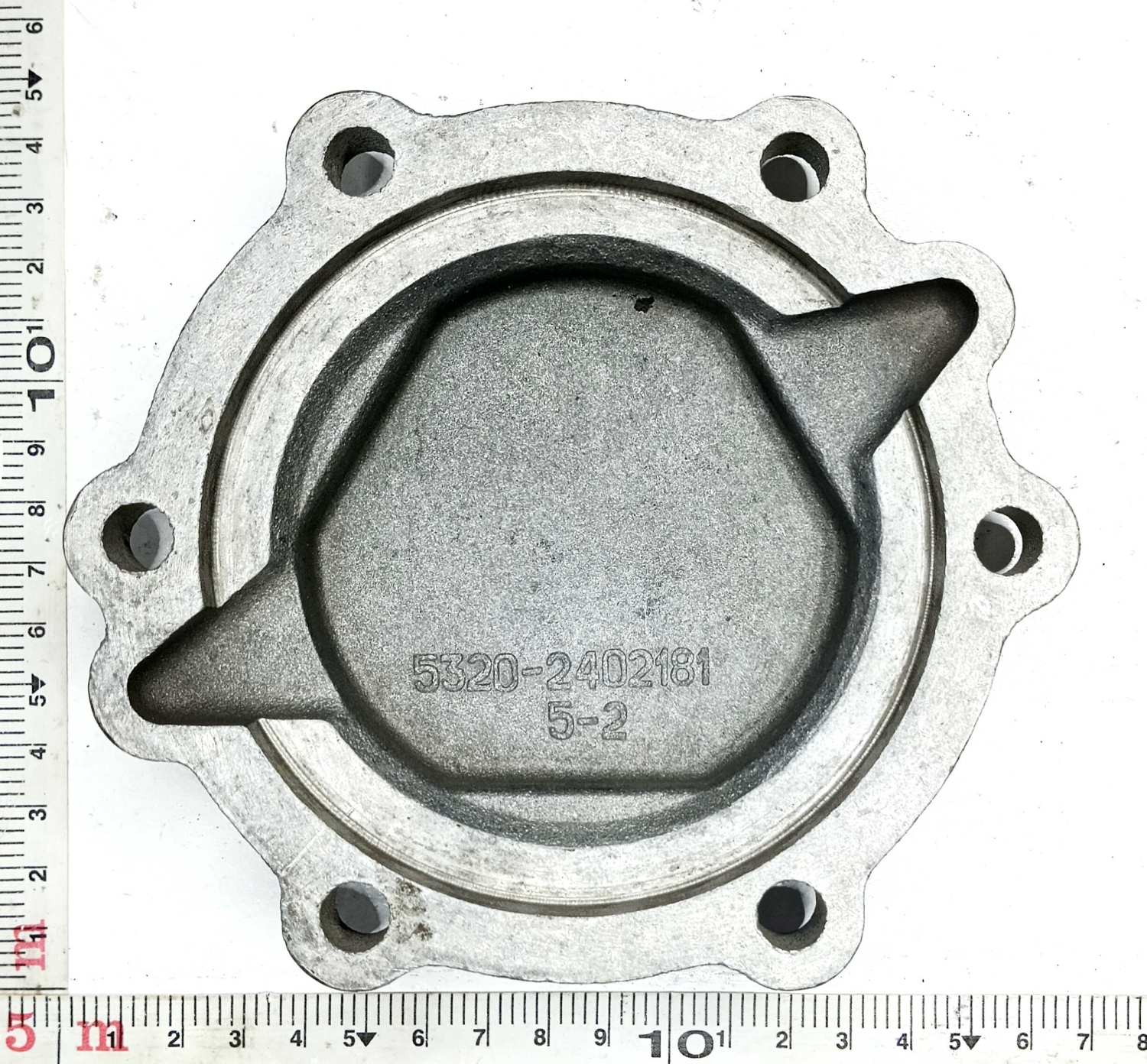 Крышка заднего подшипника
