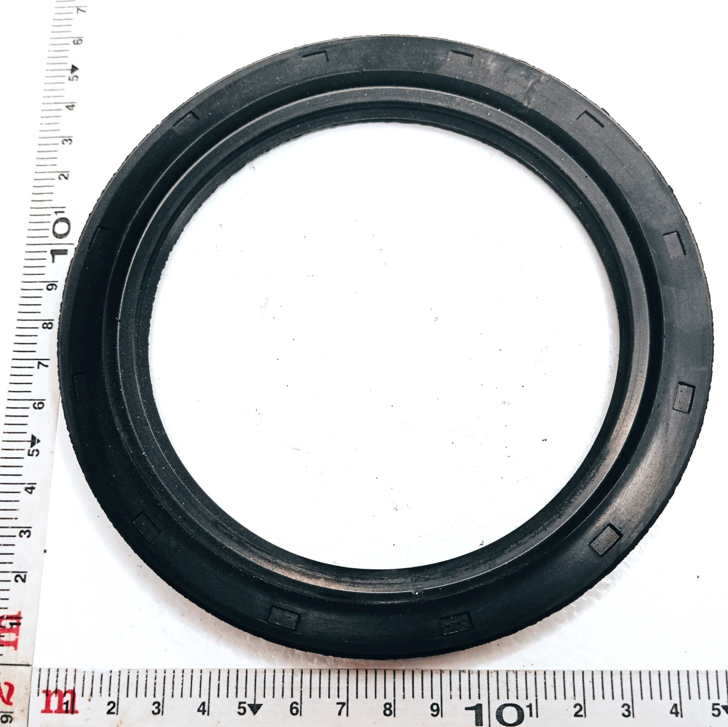 Сальник 114х145х15 балансира