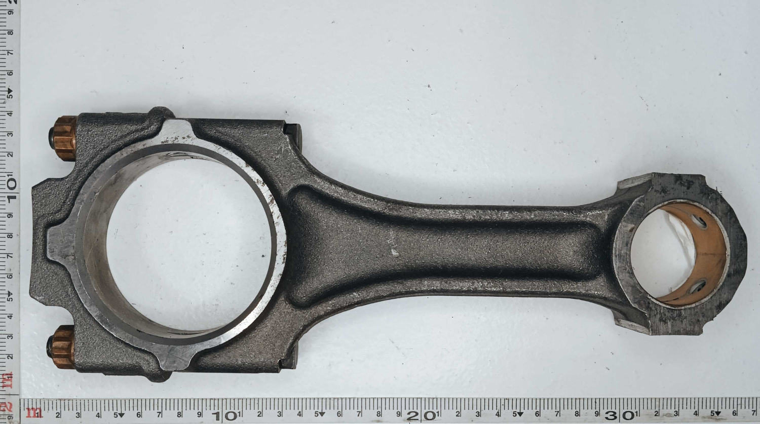 Шатун в сборе