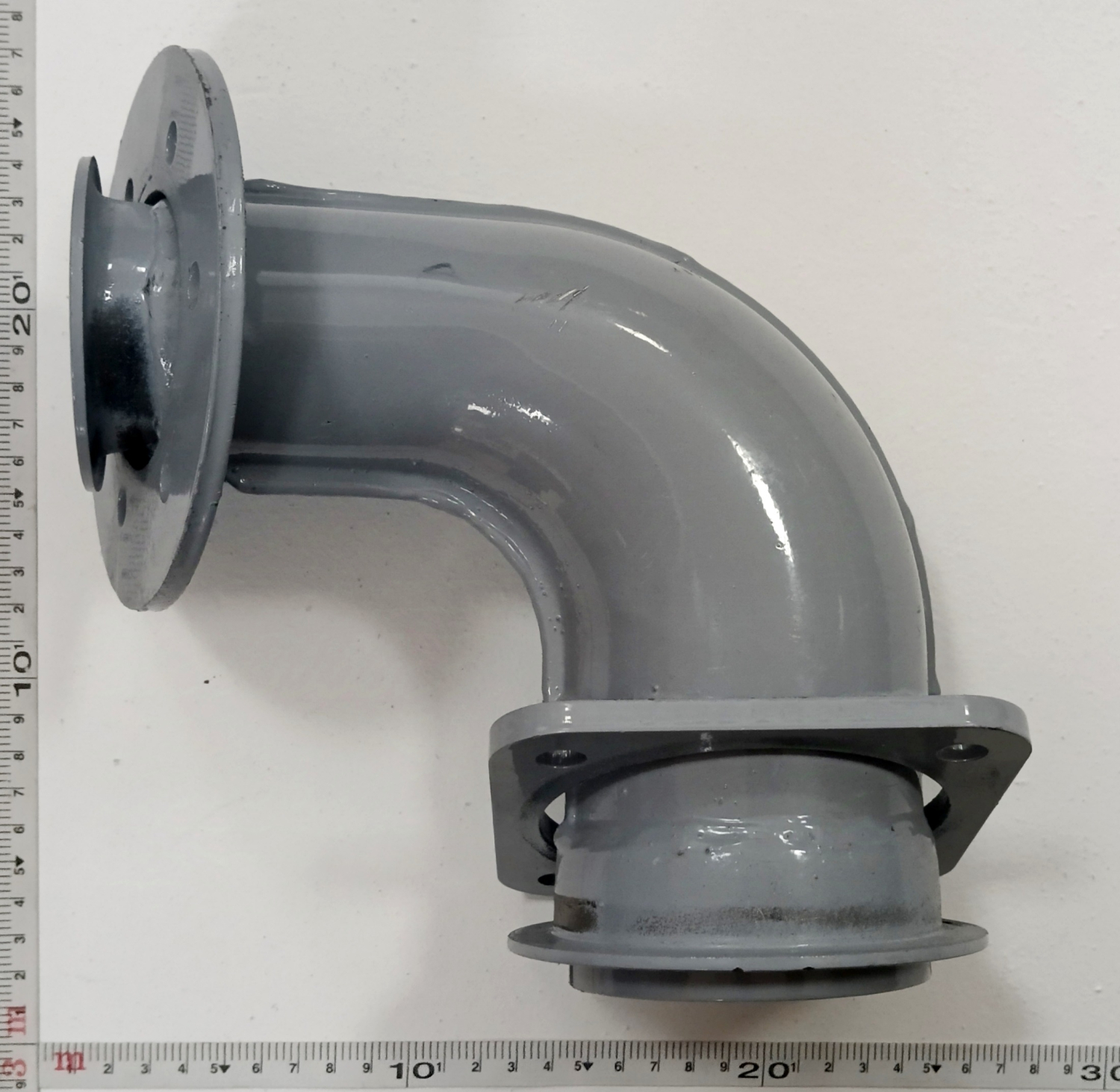 Патрубок приемный левый под ТКР Schwitzer 6 отверстий