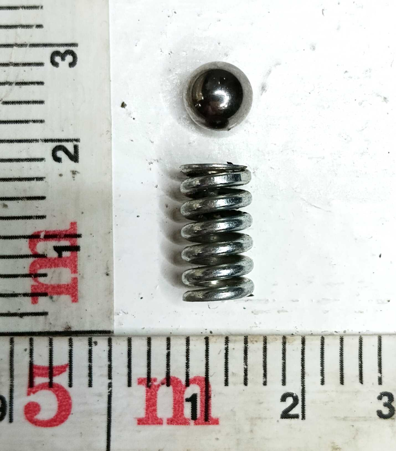 Пружина с шариком