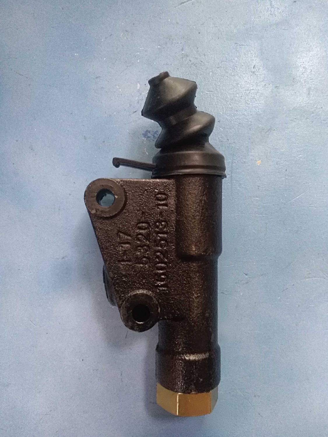 ГЦС - главный цилиндр сцепления