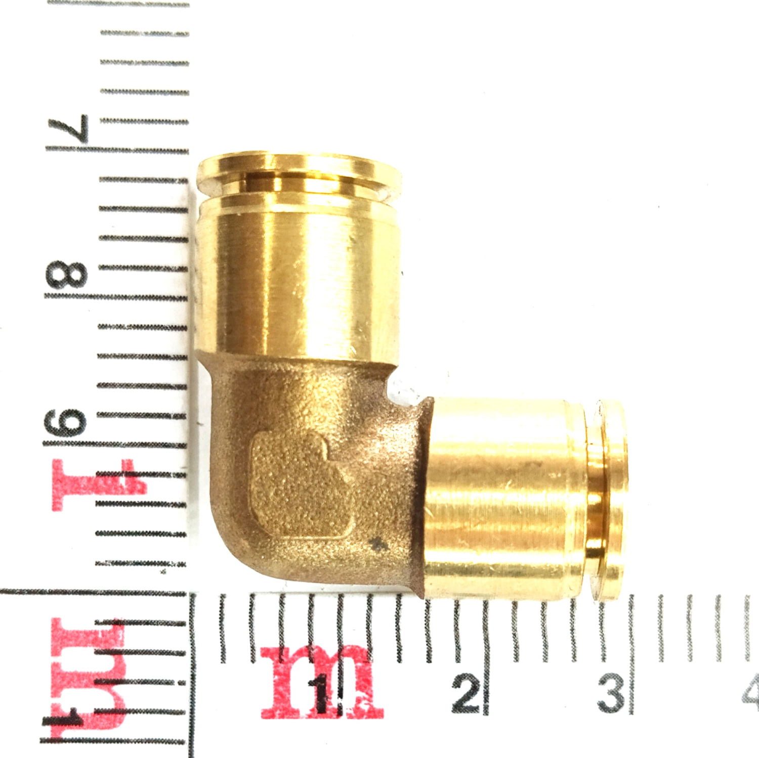 Фитинг металл угол соединение для трубок d 8