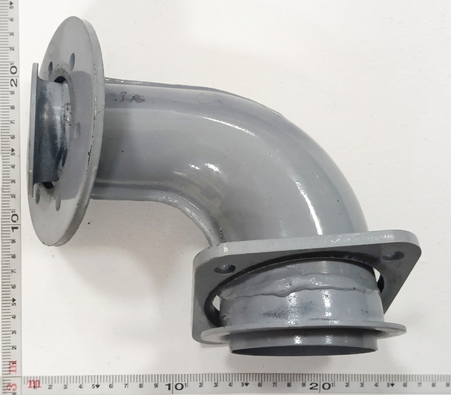 Патрубок приемный правый под ТКР Schwitzer 6 отверстий