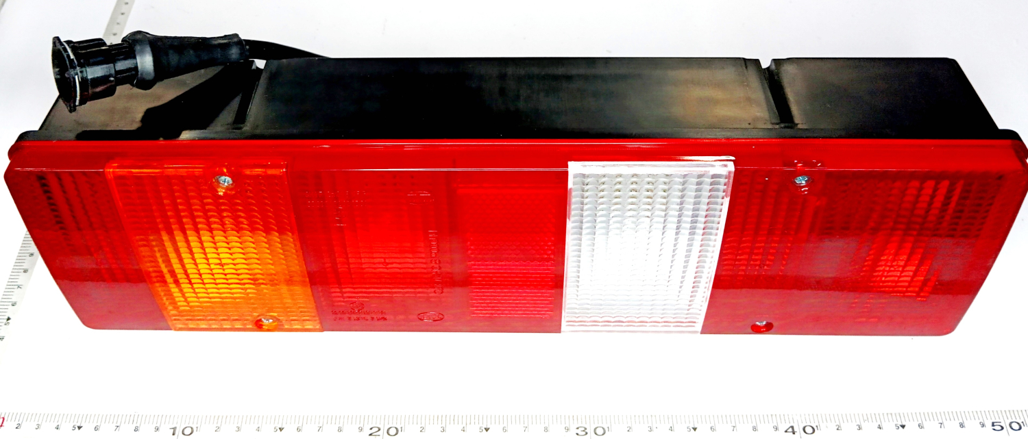 Фонарь задний большой правый МАЗ