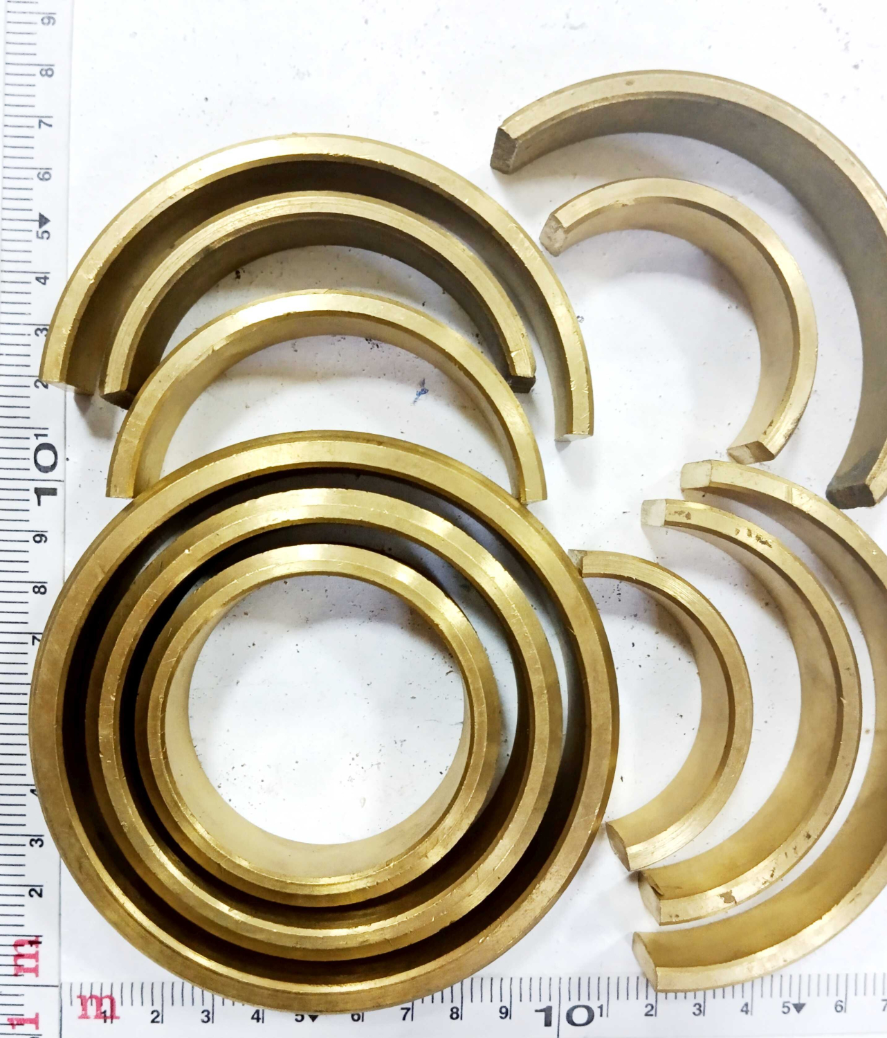 Комплект направляющих гидроцилиндра