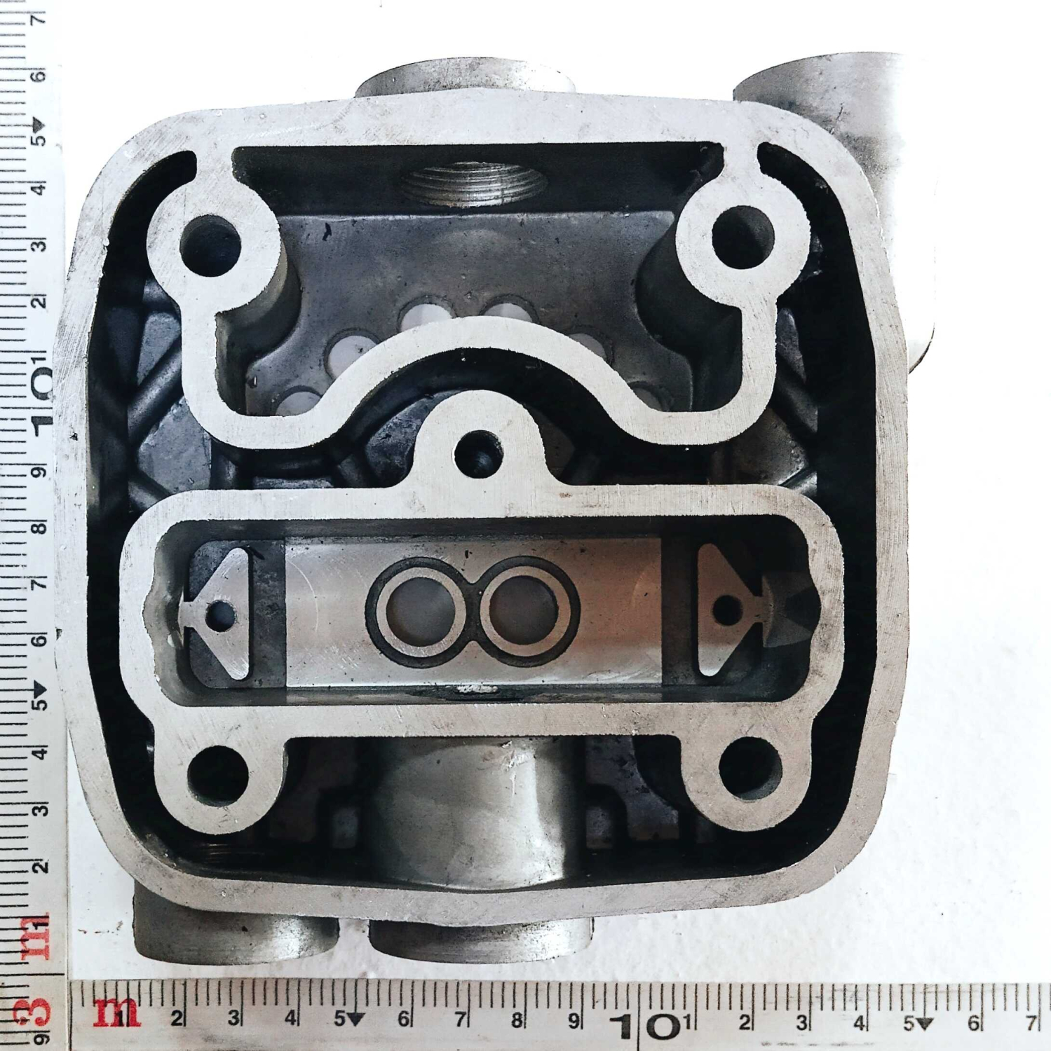 Головка одноцилиндрового компрессора (голая)