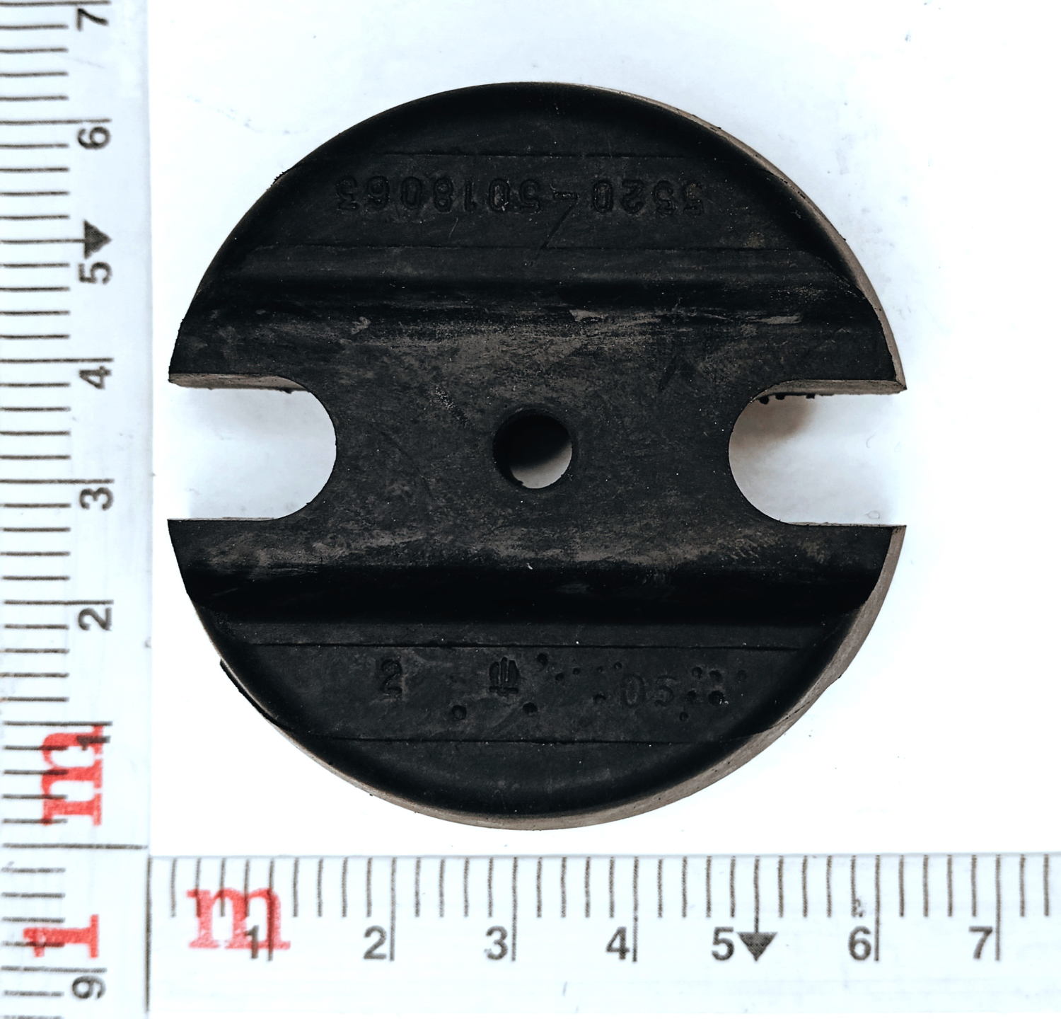Подушка опорная запора кабины
