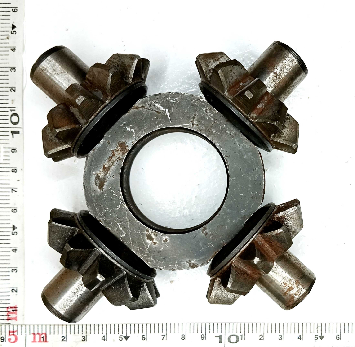 Крестовина МОД в сборе