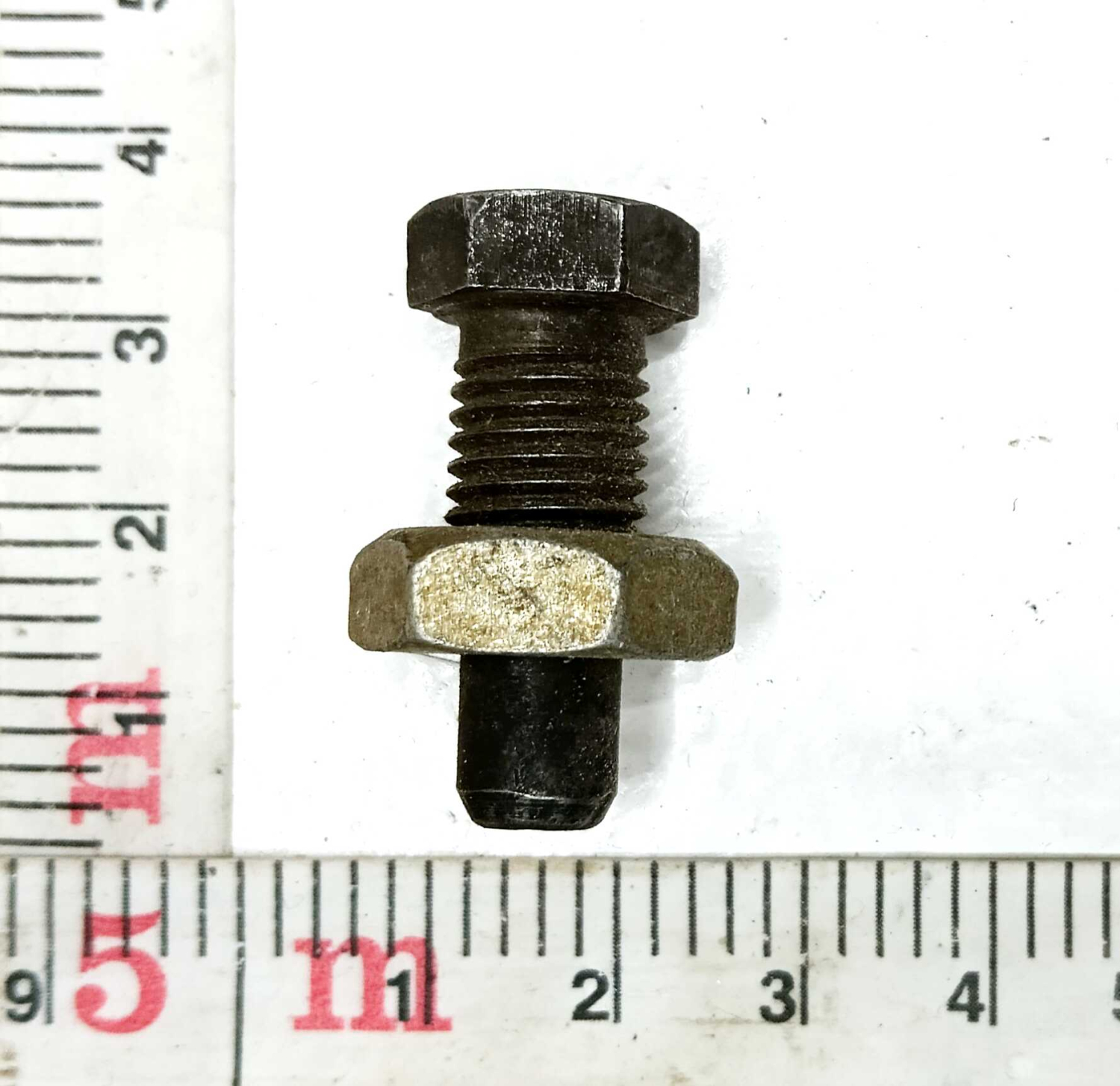 Винт установочный вилки МОД в сборе