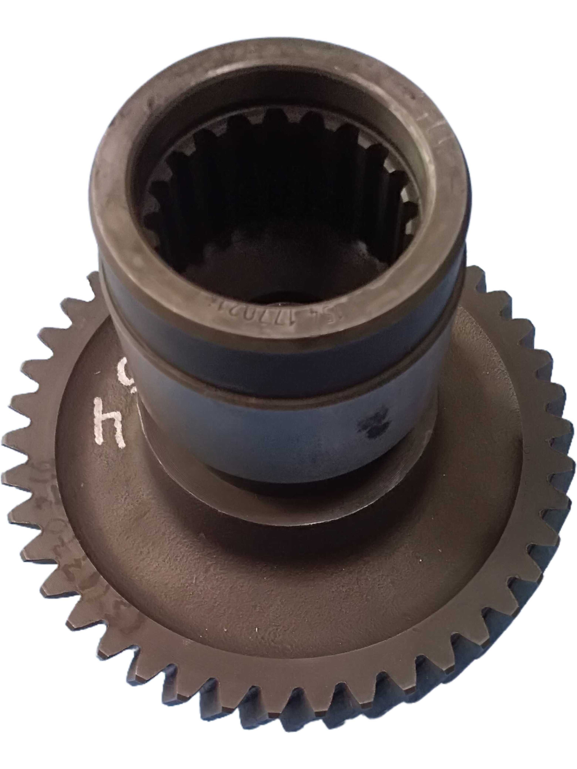 Вал промежуточный делителя в сборе 154