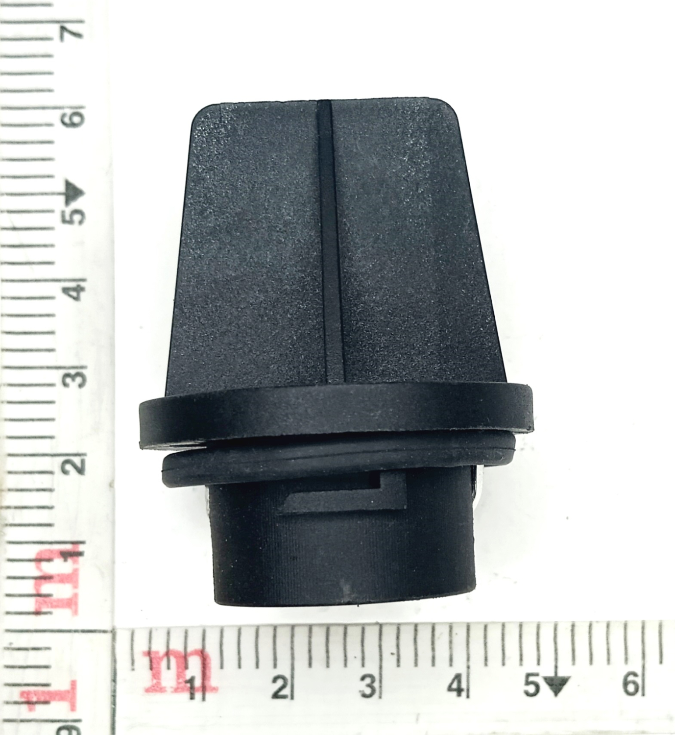 Патрон в блок-фару цокольный