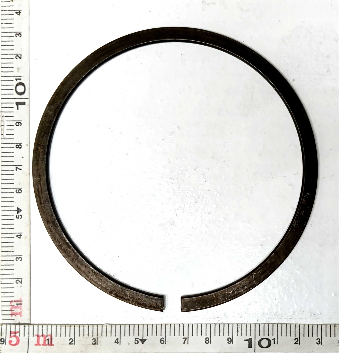 Кольцо стопорное 409 подшипника