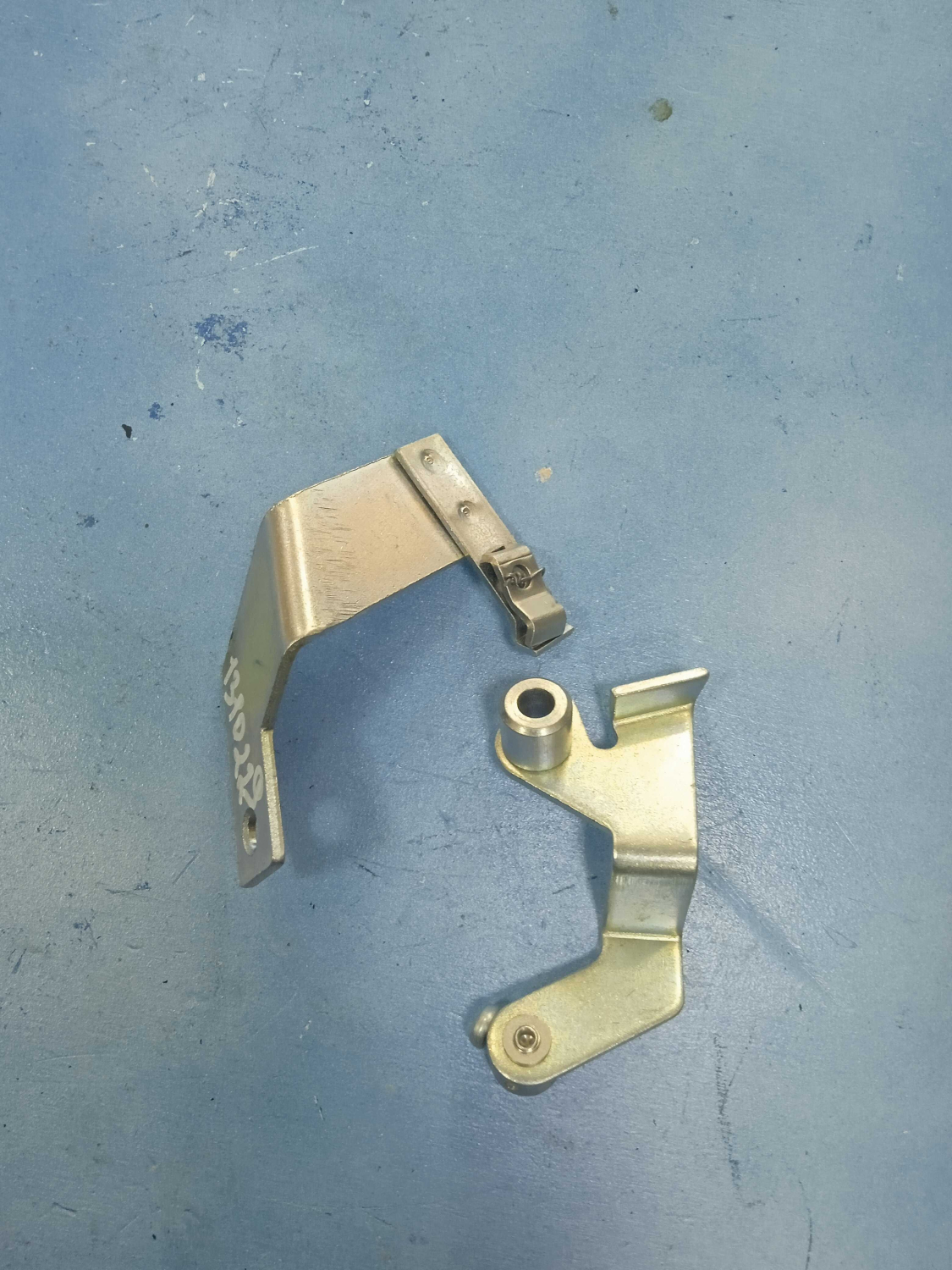 Кронштейн и рычаг жалюзи Евро