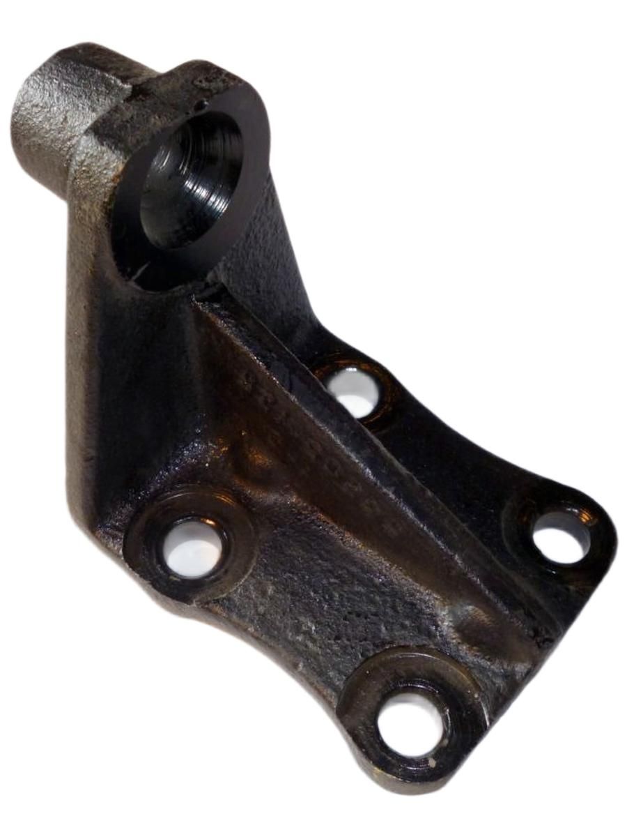 Кронштейн крепления двигателя задний